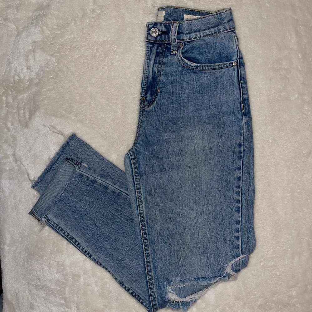 Light wash denim blue vintage jeans